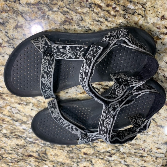 Teva Shoes - TEVA Outdoor Adventure Hiking Sandals